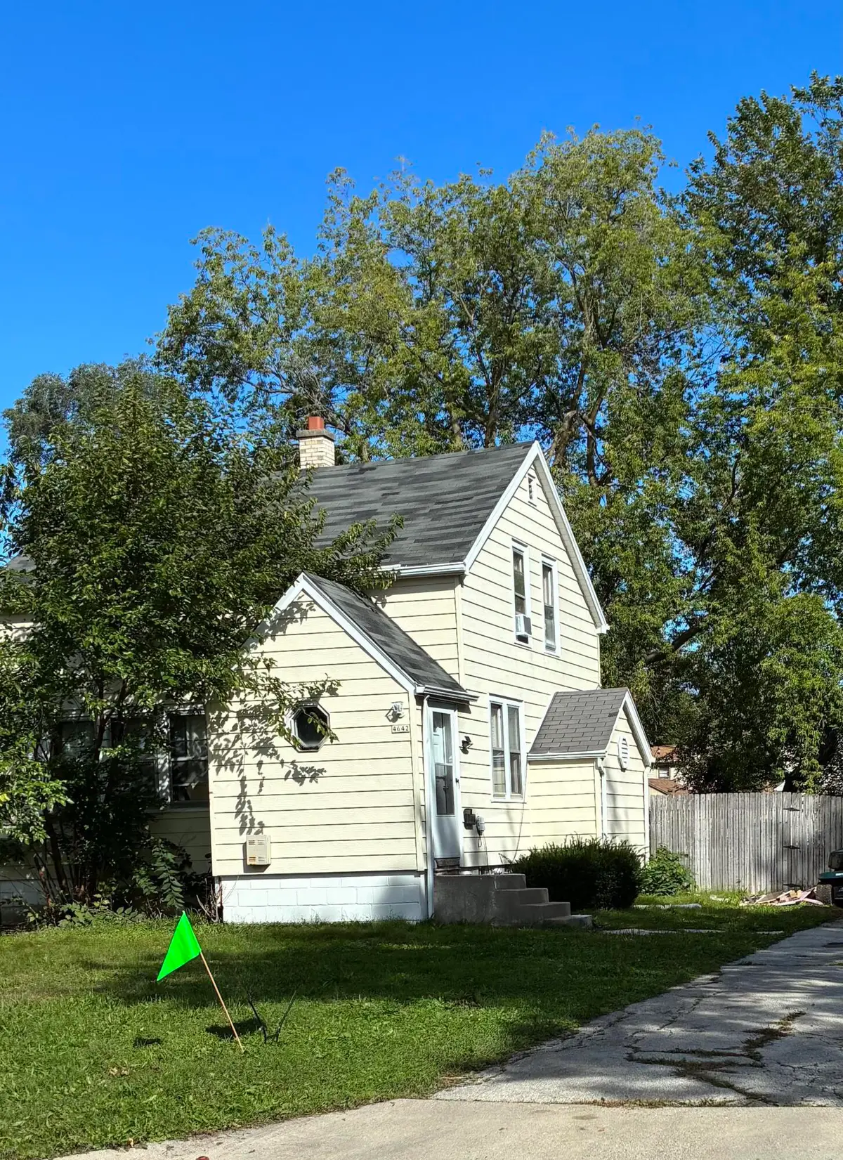4642 N 57 St, Milwaukee, WI 53218 - #1
