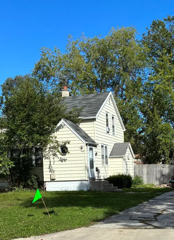 4642 N 57 St, Milwaukee, WI 53218