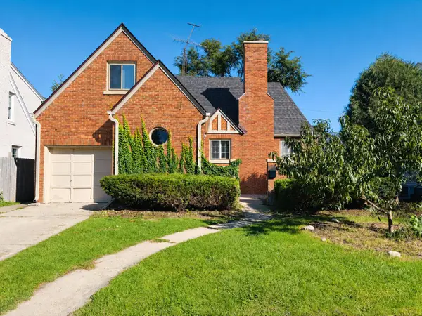 7725 27th Ave, Kenosha, WI 53143