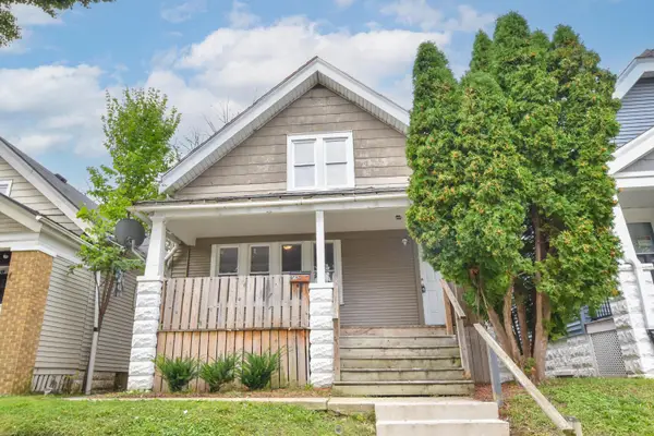 2543 N 37th St, Milwaukee, WI 53210
