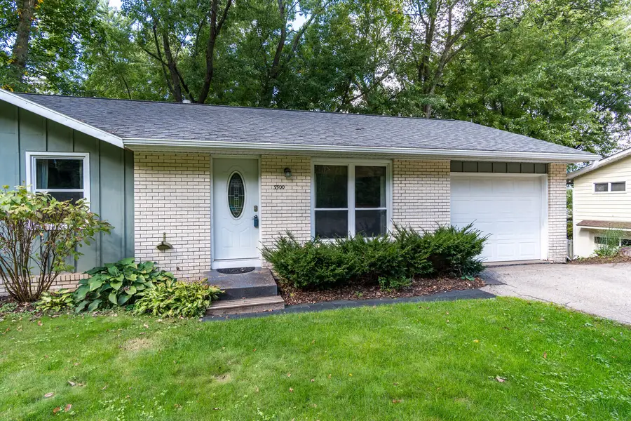 3500 Cliffside Dr, La Crosse, WI 54601 - #3