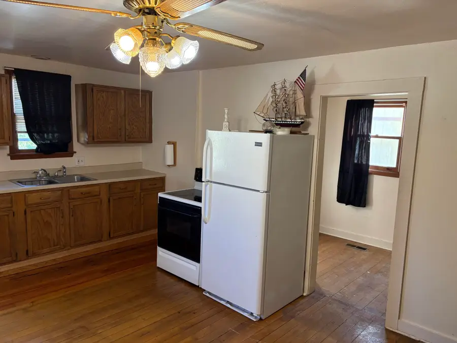 314 Vliet St, Kewaunee, WI 54216 - #2