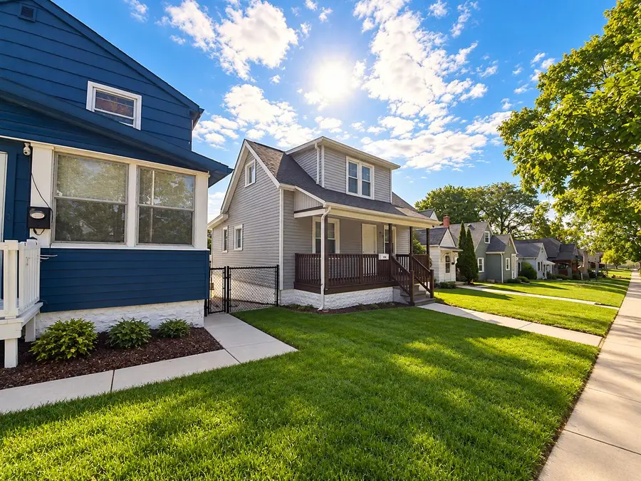 216 S 62nd St, Milwaukee, WI 53214 - #2