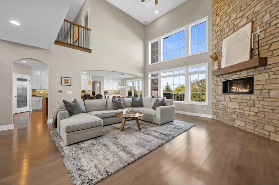 1649 Spring Valley Rd, Hartland, WI 53029 - #3