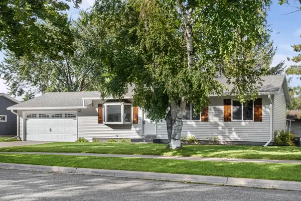 615 11th Ave N, Onalaska, WI 54650