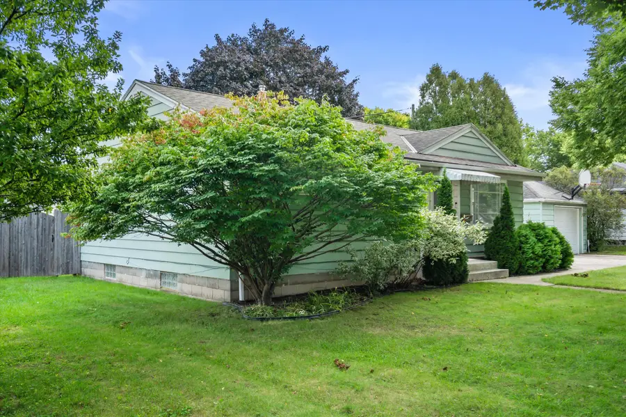 842 E Doty Pl, Milwaukee, WI 53207 - #2