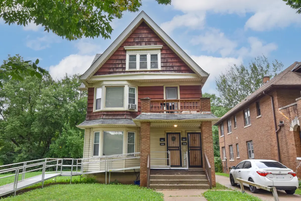 3042 N 45th St, Milwaukee, WI 53210 - #1