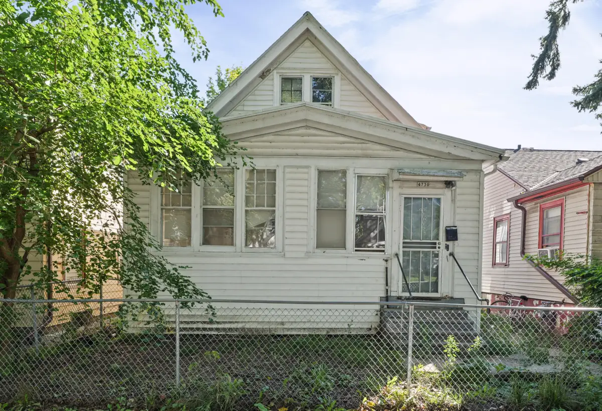 4730 N 29th St, Milwaukee, WI 53209 - #1
