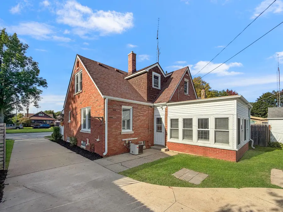 2401 Lincoln Rd, Kenosha, WI 53143 - #2