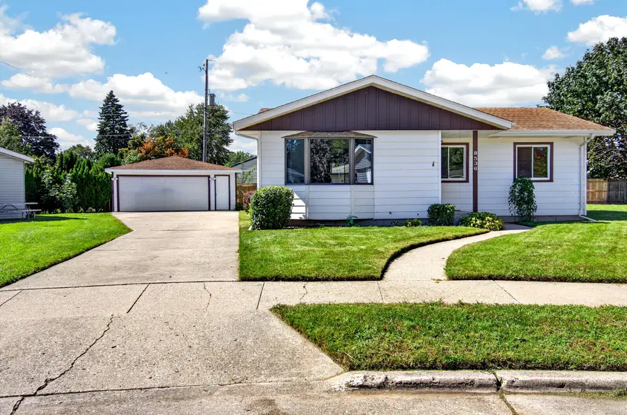 8536 18th Ave, Kenosha, WI 53143 - #2