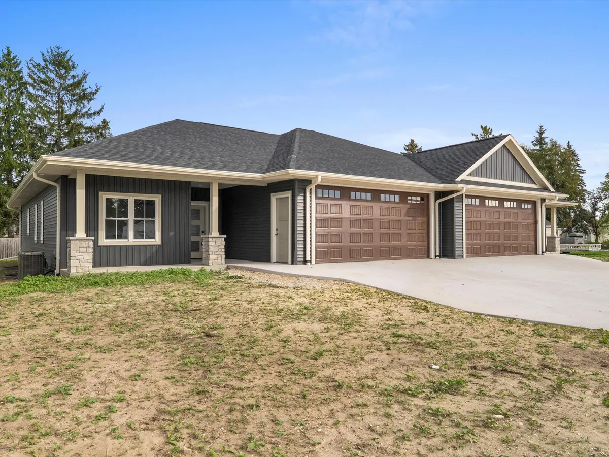 1917 Paul Rd, Manitowoc, WI 54220 - #1