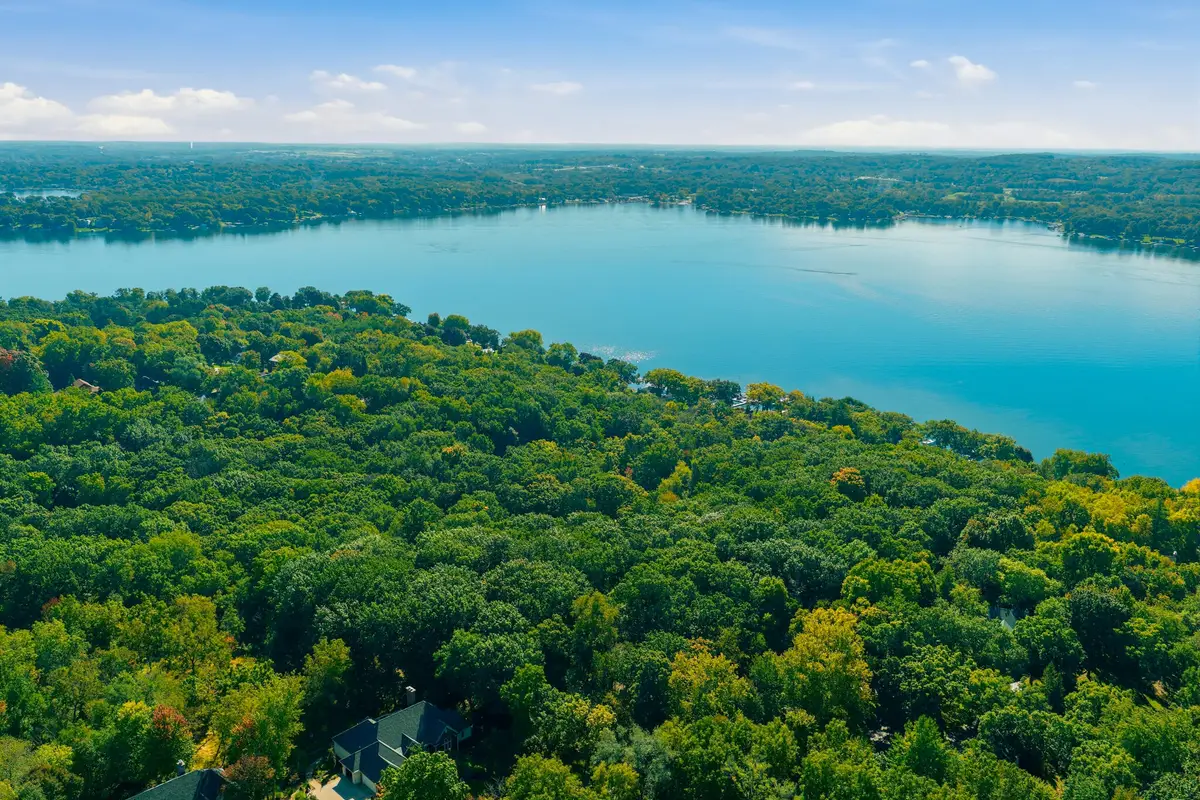 Lt27 W Lakeside Dr, Delafield, WI 53018 - #1