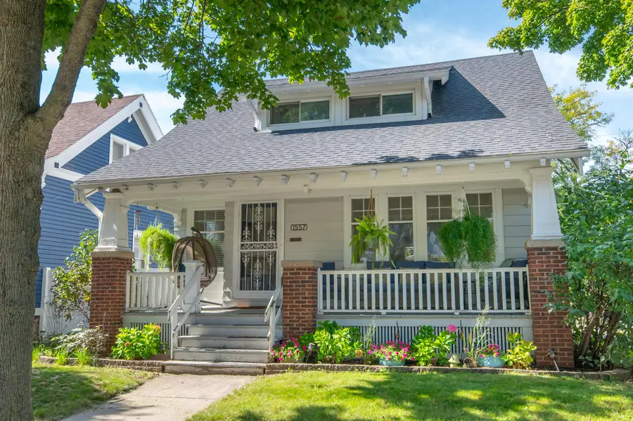 1557 N 50th Pl, Milwaukee, WI 53208 - #2