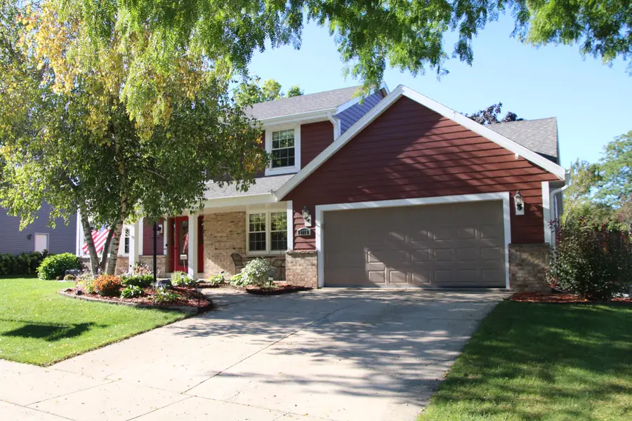 1116 Whittier Ln, Oconomowoc, WI 53066 - #3