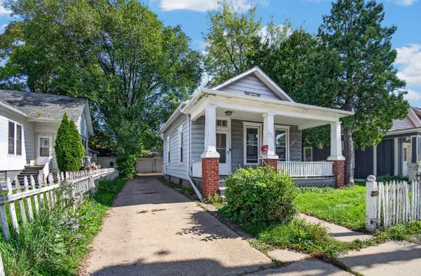 527 N Memorial Dr, Racine, WI 53404