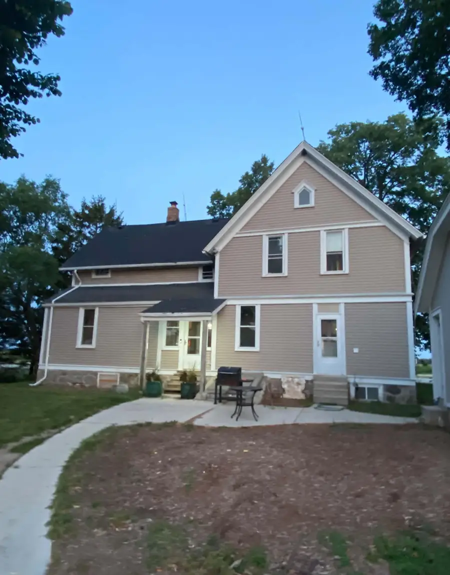4304 State Road 57, Saukville, WI 53021 - #2