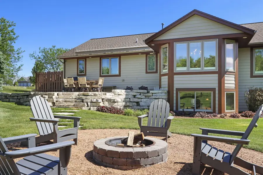 6724 Horseshoe Trl, Burlington, WI 53105 - #3