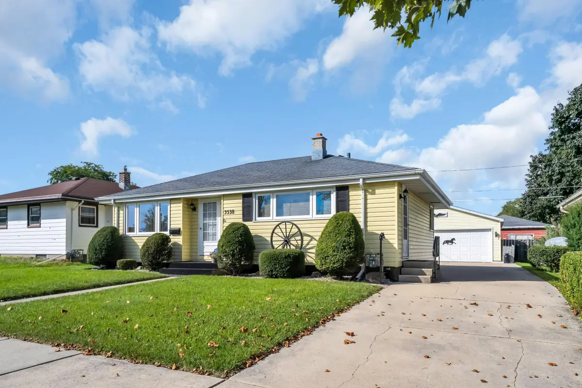 3538 Republic Ave, Racine, WI 53405 - #1