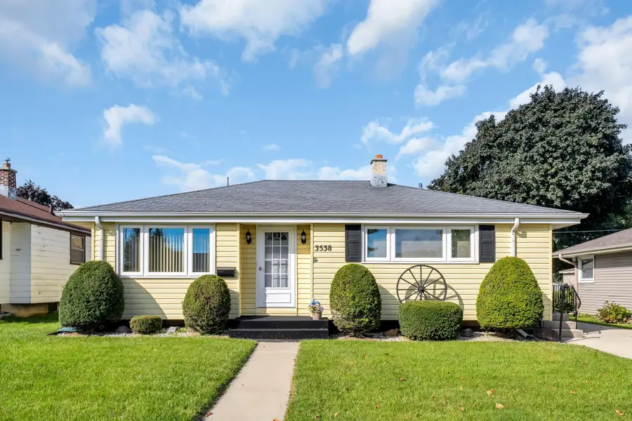 3538 Republic Ave, Racine, WI 53405 - #2