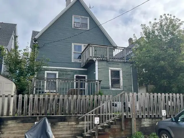 1655 N Van Buren St, Milwaukee, WI 53202 - #2