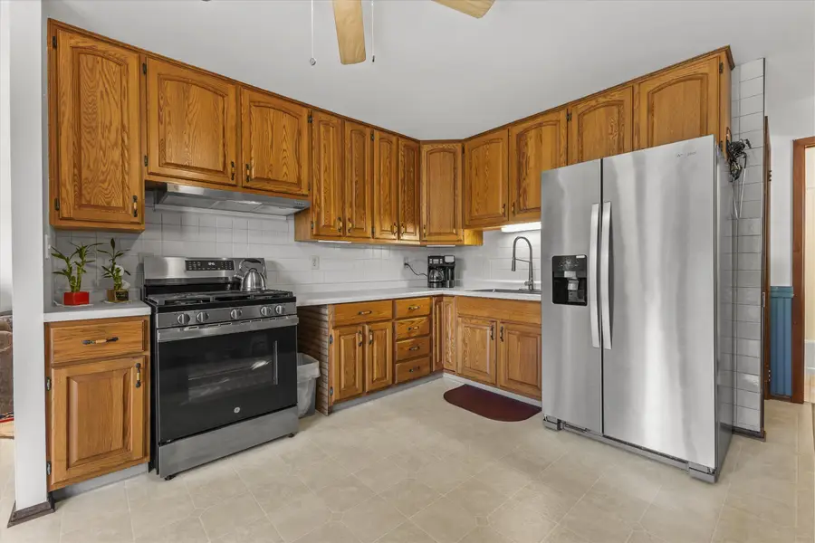 6410 237th Ave, Paddock Lake, WI 53168 - #2