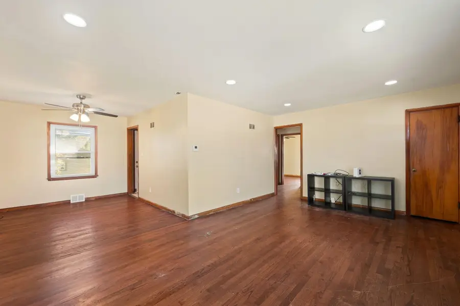 5070 N 20th St, Milwaukee, WI 53209 - #3