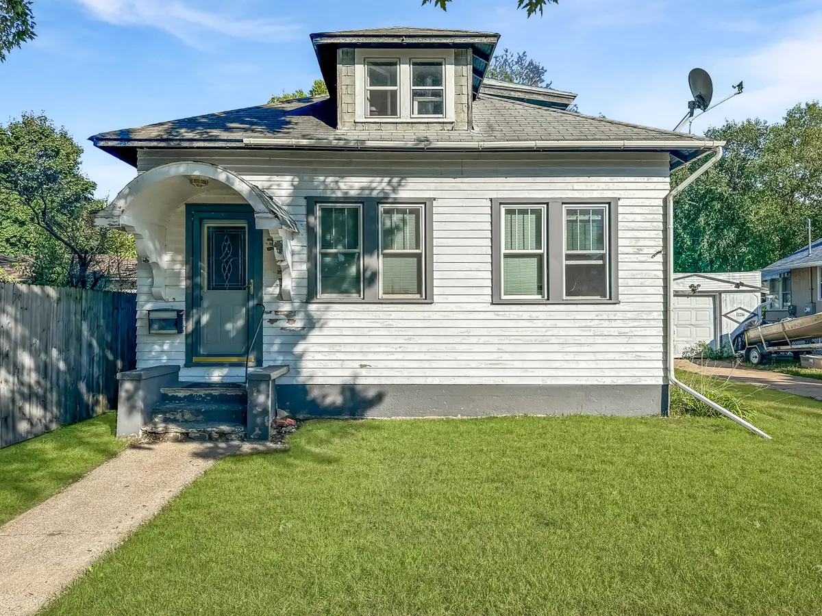 1907 14th St S, La Crosse, WI 54601 - #1