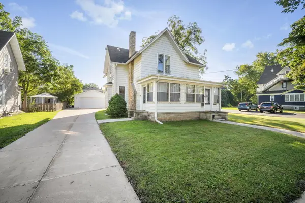 115 N West Ave, Waukesha, WI 53186