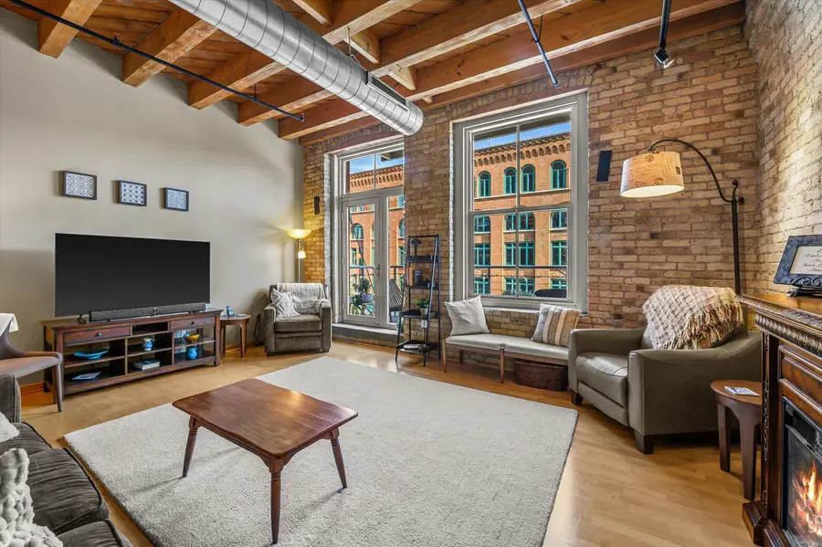 191 N Broadway, Milwaukee, WI 53202 - #3
