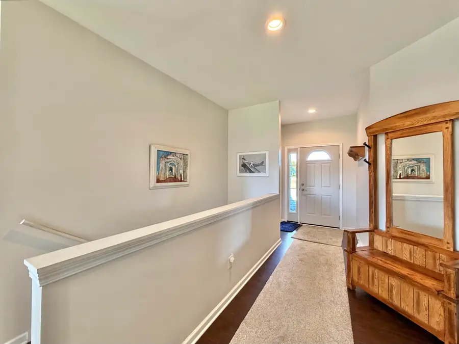219 Autumn Dr, Delavan, WI 53115 - #2