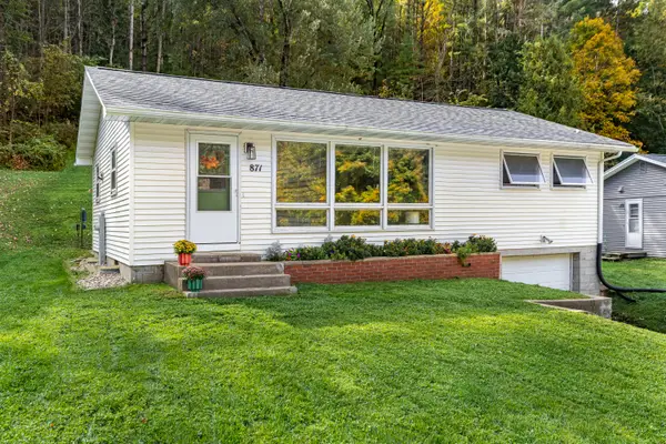 871 Valley View Dr, Richland Center, WI 53581