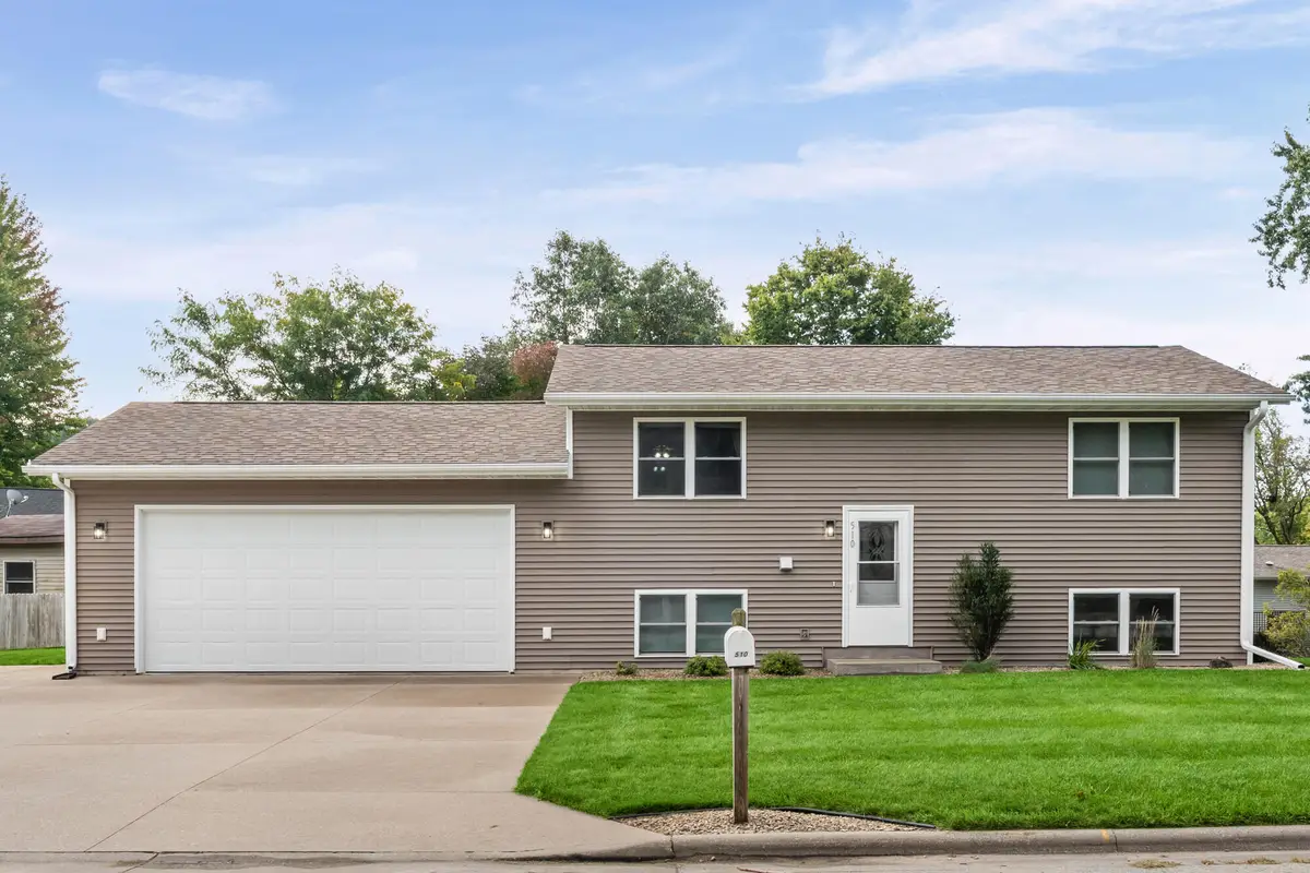 510 Evergreen Dr, Holmen, WI 54636 - #1