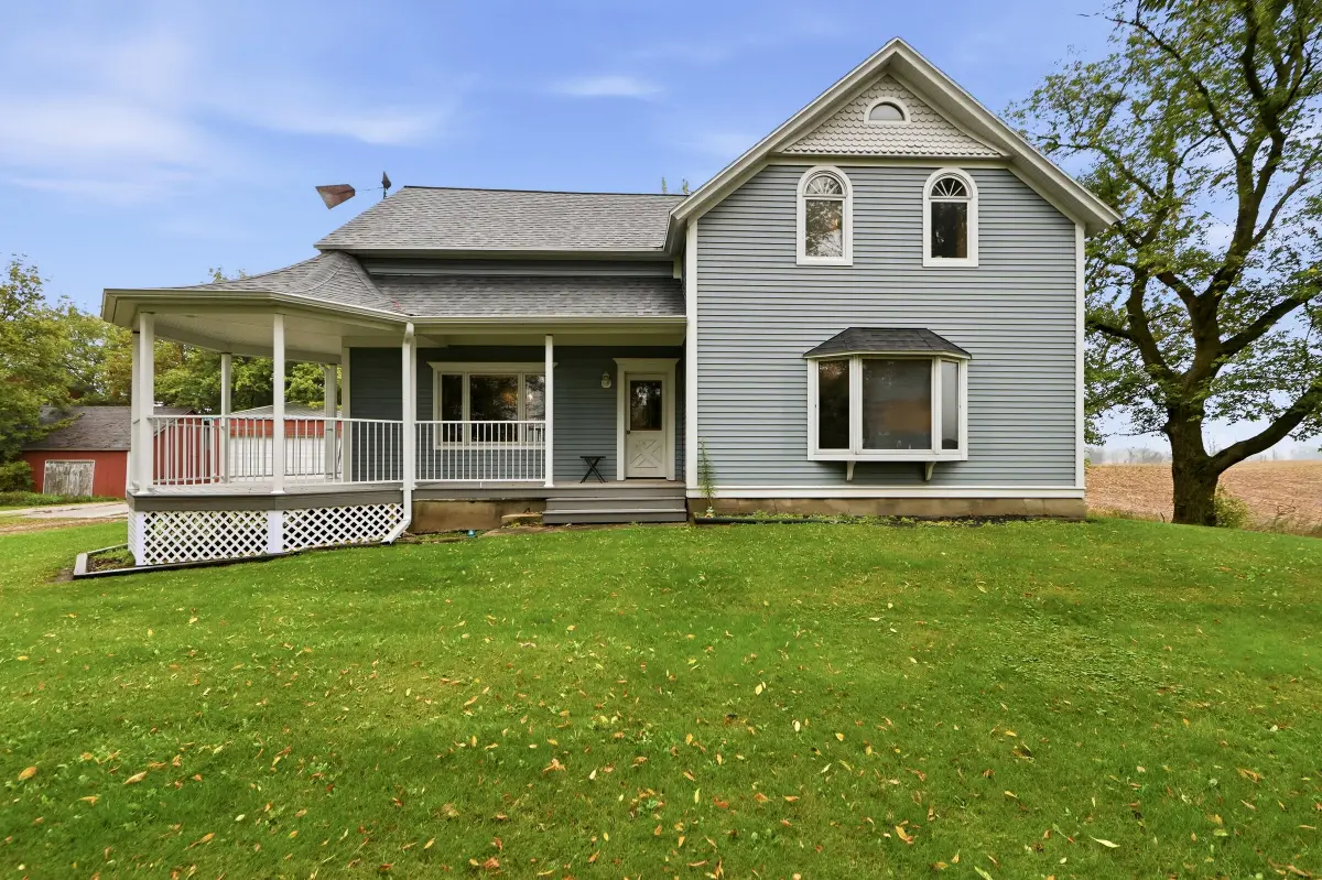 17407 Saxonburg Rd, Mishicot, WI 54228 - #1