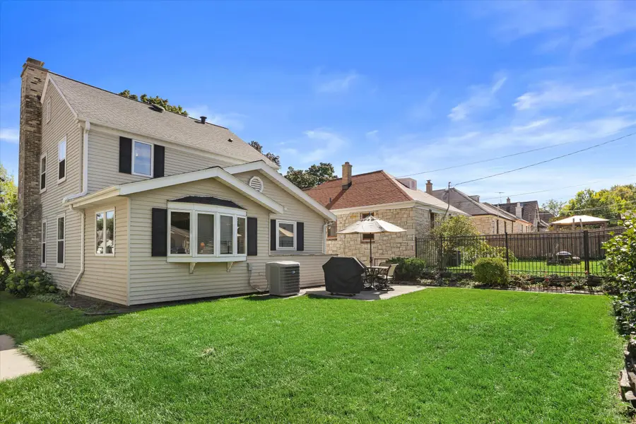 2829 S 46th St, Milwaukee, WI 53219 - #2