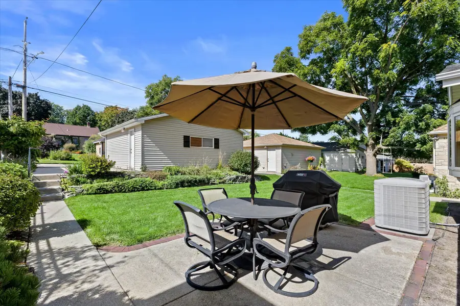 2829 S 46th St, Milwaukee, WI 53219 - #3