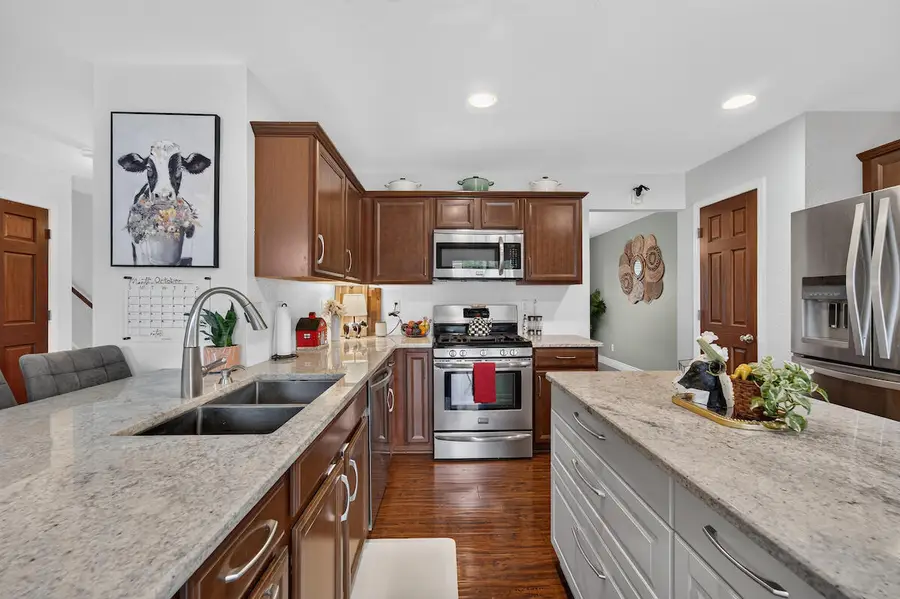 6524 Biscayne Ave, Mount Pleasant, WI 53406 - #2