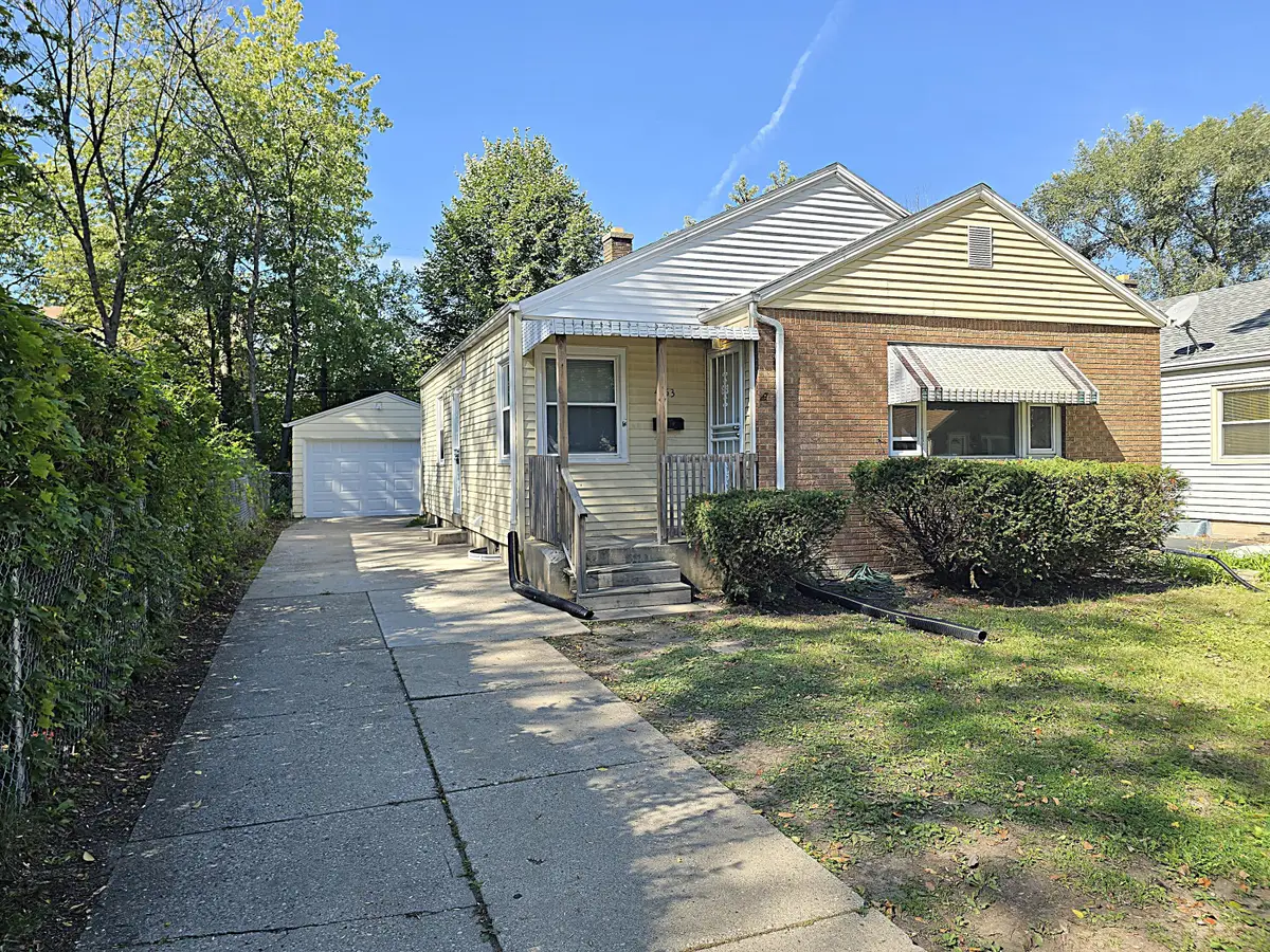 4353 N 42nd Pl, Milwaukee, WI 53216 - #1