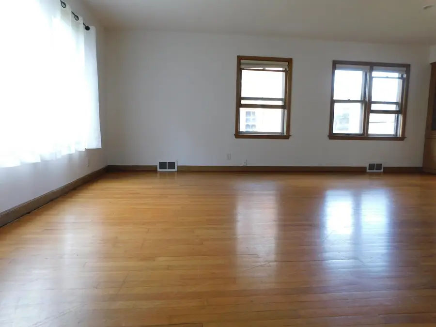 3002 N 70th St, Milwaukee, WI 53210 - #3