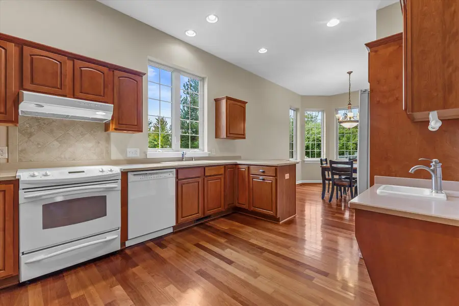 8361 S 44th St, Franklin, WI 53132 - #3
