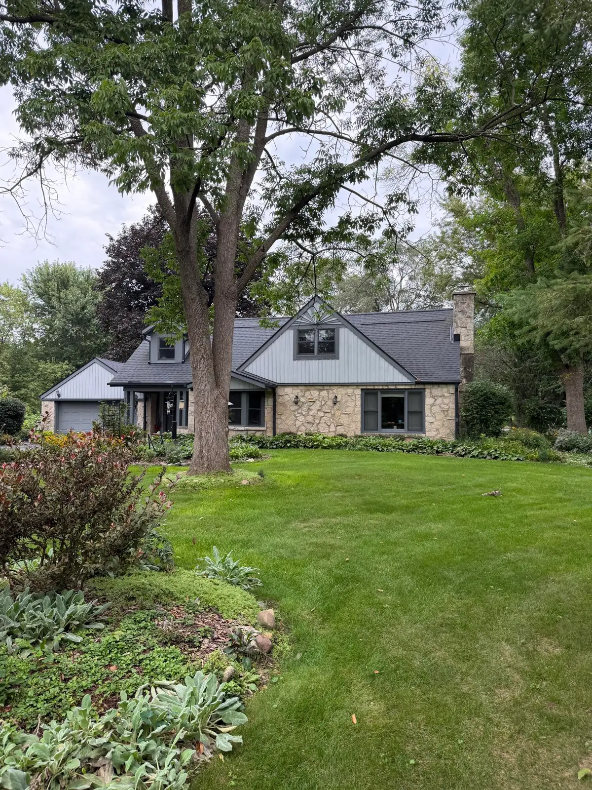 2520 Thornapple Ln, Brookfield, WI 53005 - #1