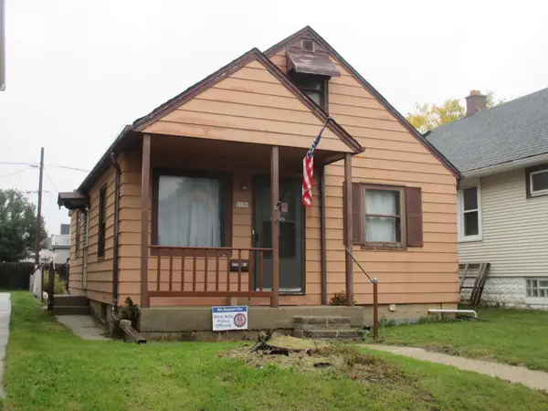5506 W Rogers St, Milwaukee, WI 53219