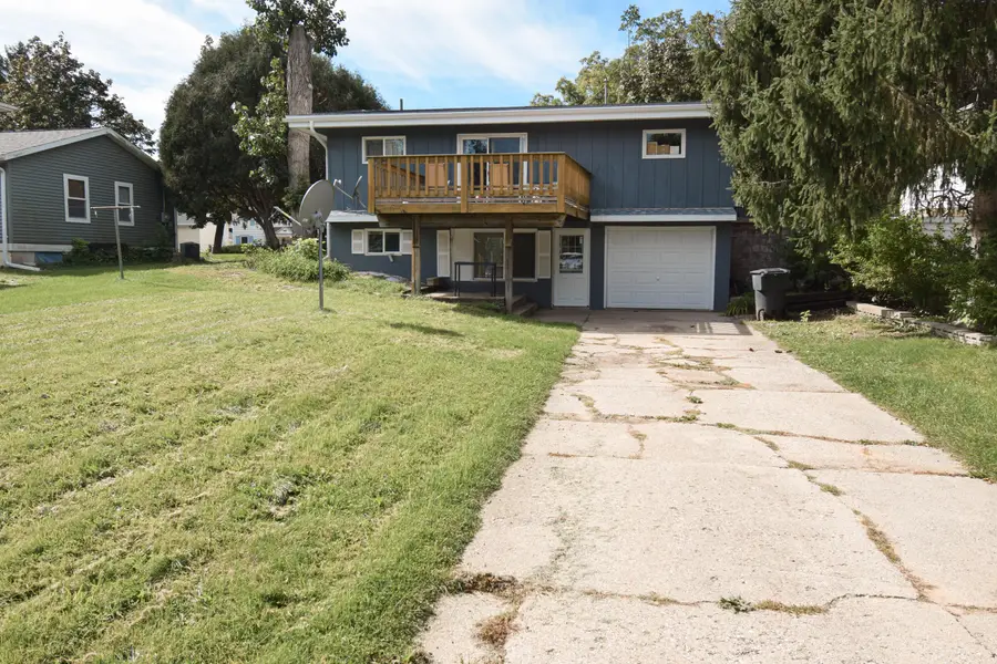 257 S Cottage St, Whitewater, WI 53190 - #2