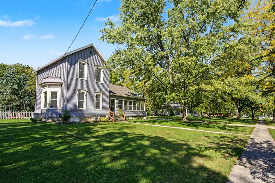 528 S Franklin St, Whitewater, WI 53190 - #2