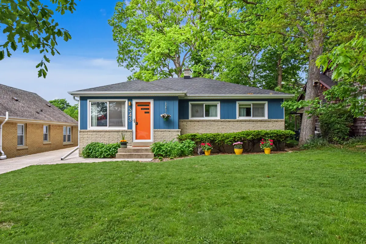 343 N 115th St, Wauwatosa, WI 53226 - #1
