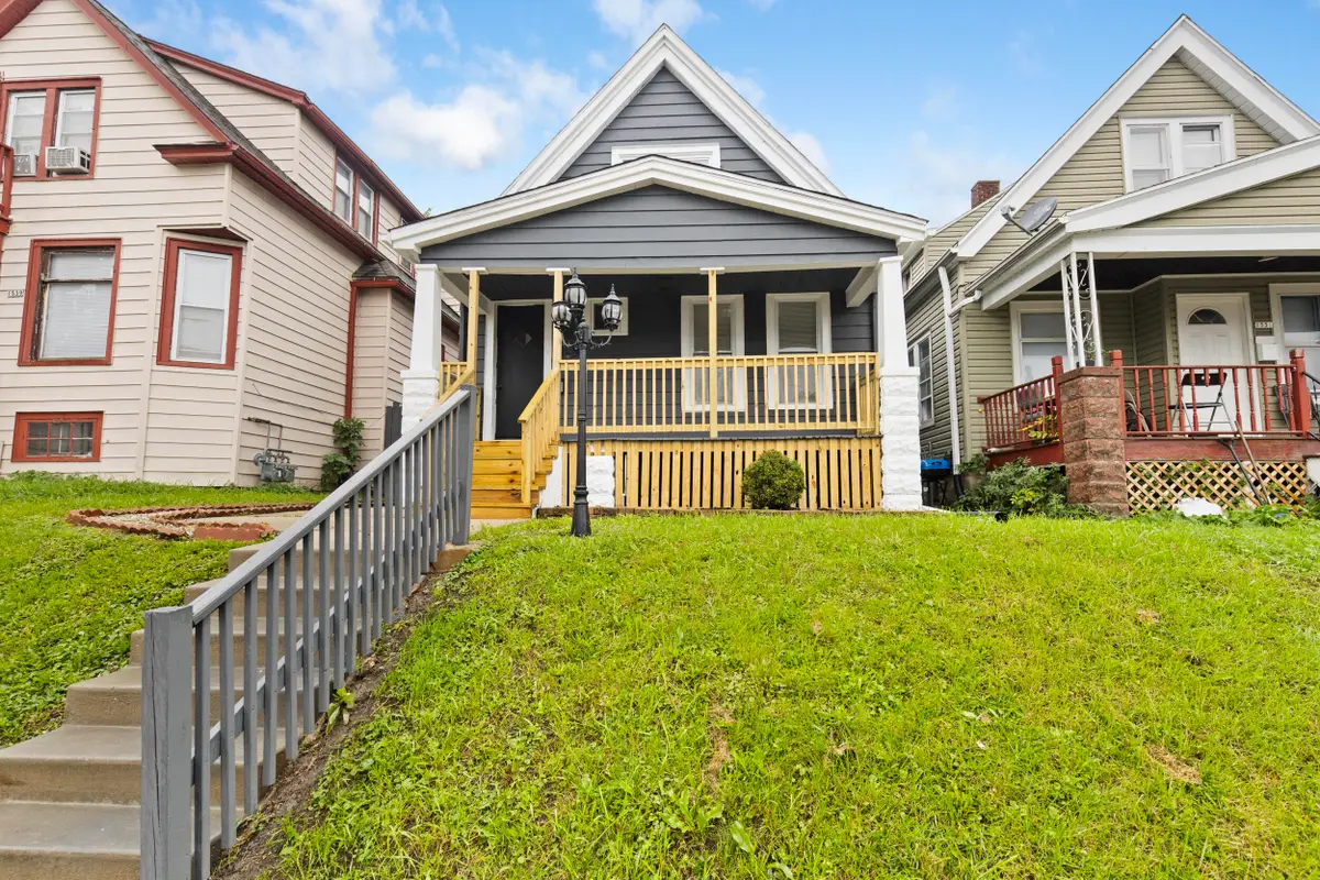 1535 S 31st St, Milwaukee, WI 53215 - #1