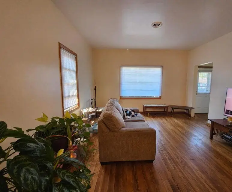 2225 Geneva St, Racine, WI 53402 - #2