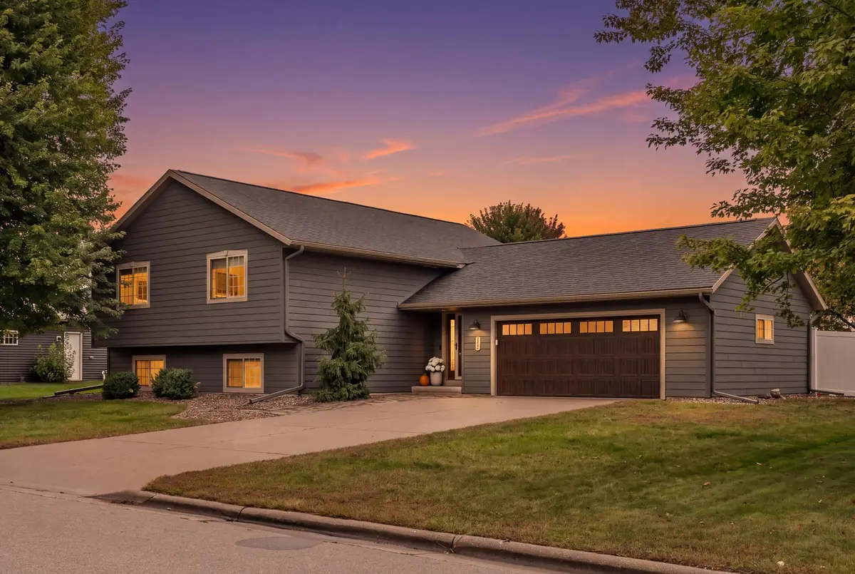 210 Peterson St, Holmen, WI 54636 - #1