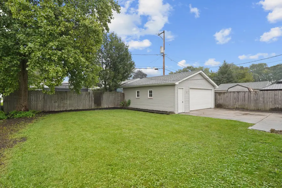 1904 87th St, Kenosha, WI 53143 - #2