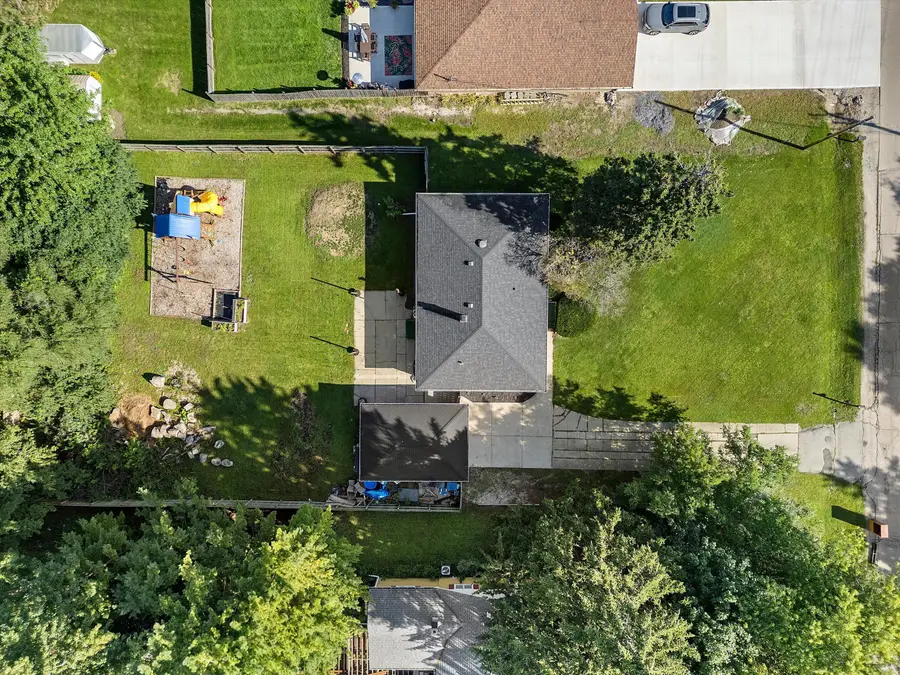 1408 Meadowlane Ave, Mount Pleasant, WI 53406 - #3