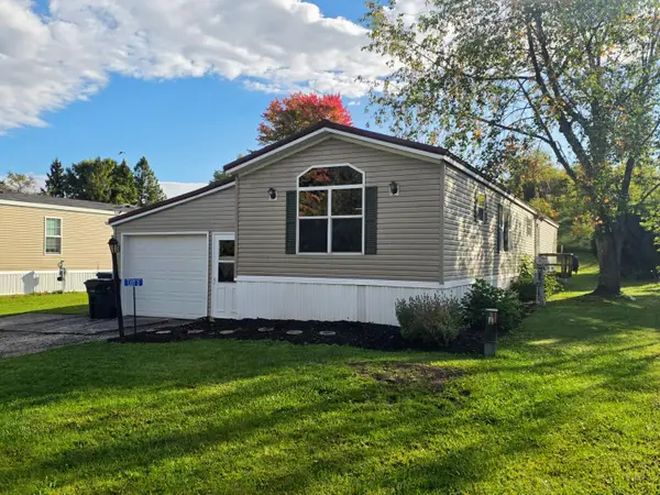 W1373 County Road Hh Rd, New Holstein, WI 53061